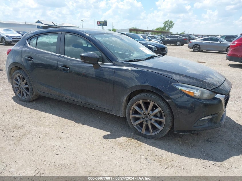 VIN 3MZBN1L38JM195069 2018 MAZDA MAZDA3 TOURING