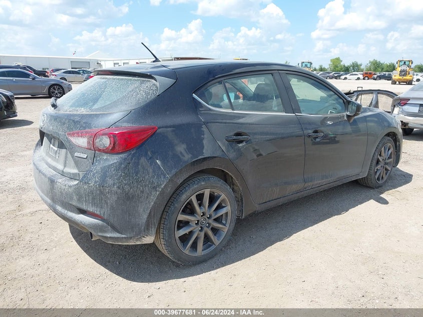 VIN 3MZBN1L38JM195069 2018 MAZDA MAZDA3 TOURING