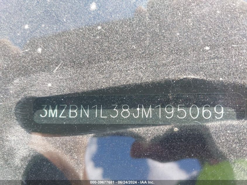 2018 Mazda Mazda3 Touring VIN: 3MZBN1L38JM195069 Lot: 39677681
