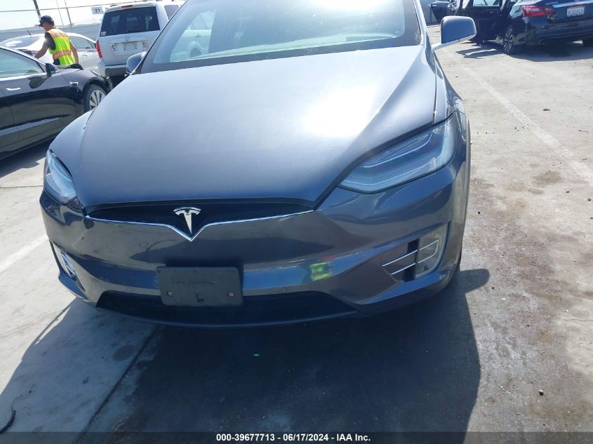 2020 Tesla Model X Long Range Dual Motor All-Wheel Drive/Long Range Plus Dual Motor All-Wheel Drive VIN: 5YJXCAE2XLF235971 Lot: 39677713