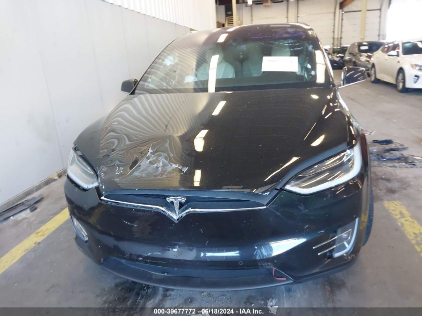 2016 Tesla Model X 60D/70D/75D/90D VIN: 5YJXCAE2XGF008172 Lot: 39677772