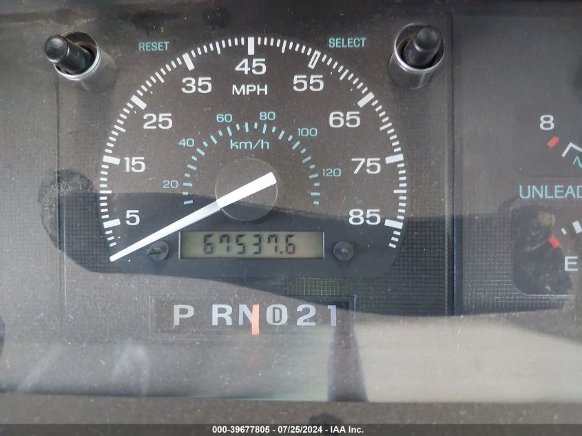 1995 Ford Econoline E350 Cutaway Van VIN: 1FDKE30G5SHB63428 Lot: 39677805