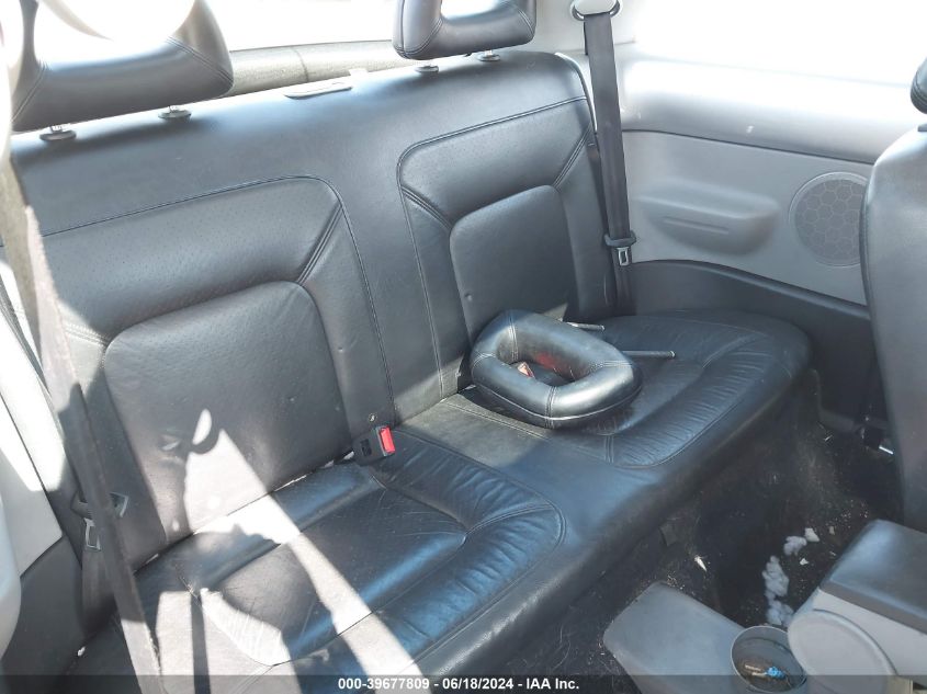 2000 Volkswagen New Beetle Gls VIN: 3VWCA21C9YM407836 Lot: 39677809