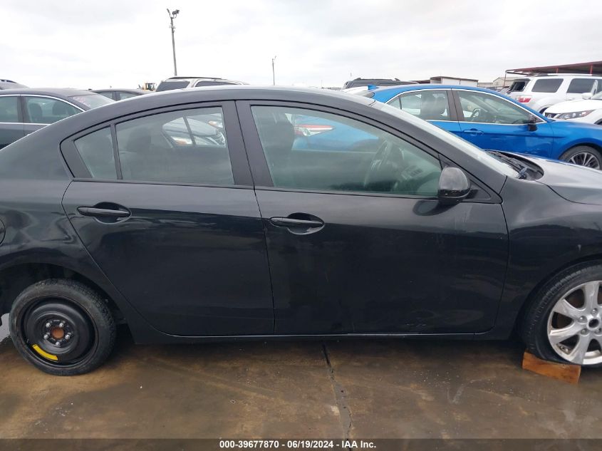 2011 Mazda 3 I VIN: JM1BL1VG2B1440732 Lot: 39677870