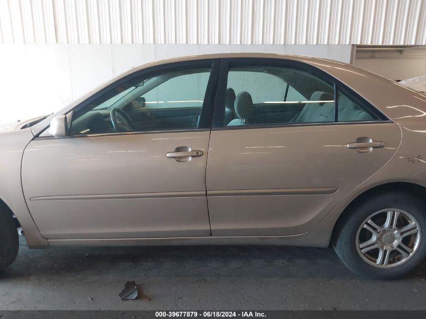 JTDBE32K820065692 2002 Toyota Camry Le