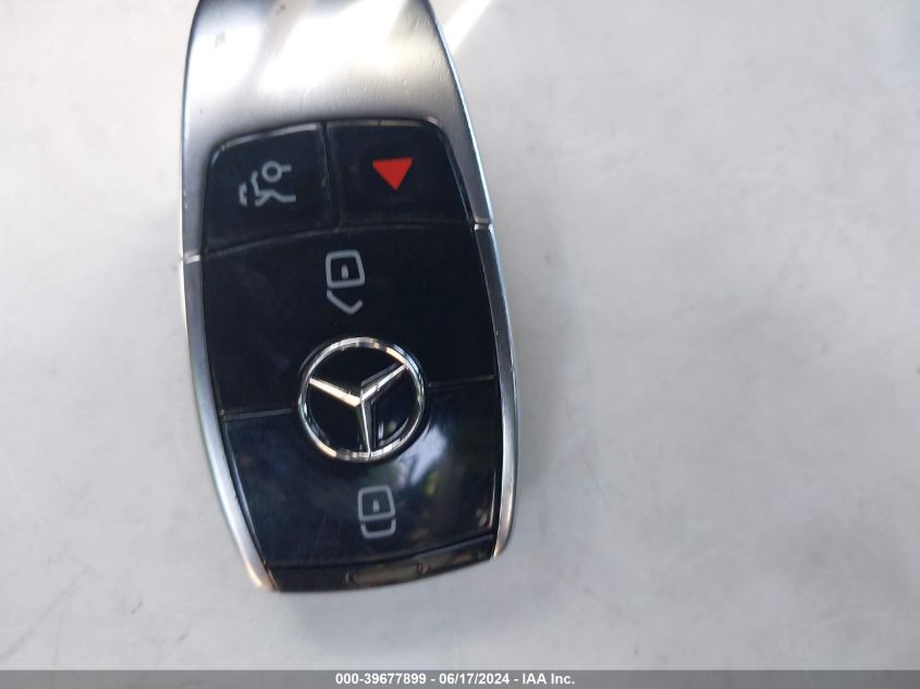 2019 Mercedes-Benz E 300 VIN: WDDZF4JB4KA563407 Lot: 39677899