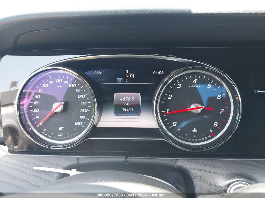 2019 Mercedes-Benz E 300 VIN: WDDZF4JB4KA563407 Lot: 39677899