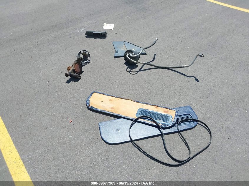 1989 Chevrolet Blazer V10 VIN: 1GNEV18K2KF128508 Lot: 39677909