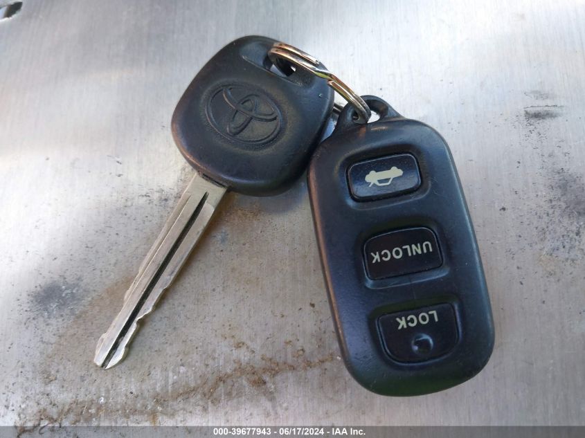 2003 Toyota Camry Le/Xle/Se VIN: 4T1BE32K03U259400 Lot: 39677943