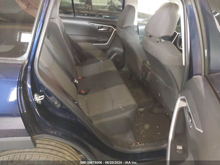 VIN 2T3P1RFV9RW418357 2024 TOYOTA RAV4 XLE