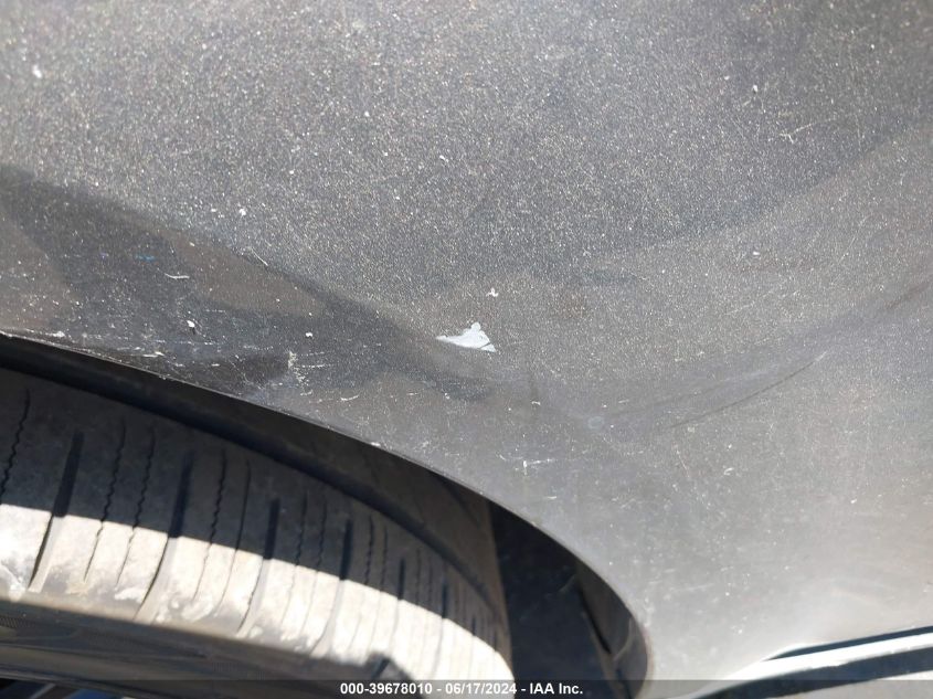 2010 Chrysler 300 Touring/Signature Series/Executive Series VIN: 2C3CA5CV5AH167955 Lot: 39678010