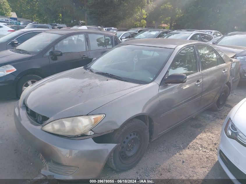 2005 Toyota Camry Le VIN: 4T1BE32K65U576701 Lot: 39678055