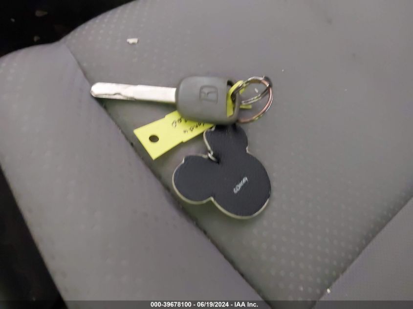 2008 Honda Cr-V Lx VIN: JHLRE483X8C048374 Lot: 39678100