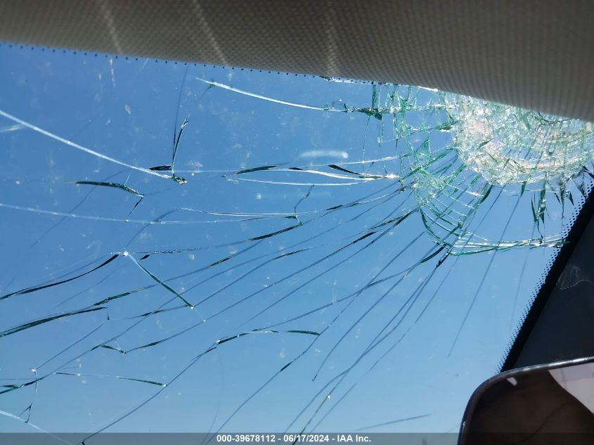 2017 Cadillac Xt5 Luxury VIN: 1GYKNBRSXHZ107245 Lot: 39678112