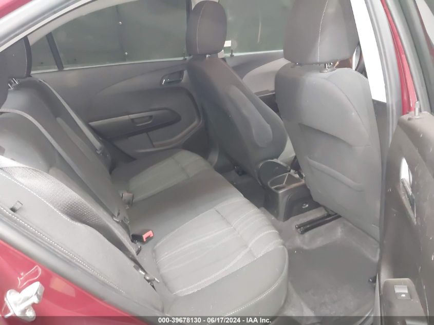 2019 Chevrolet Sonic Lt Auto VIN: 1G1JD5SBXK4113639 Lot: 39678130