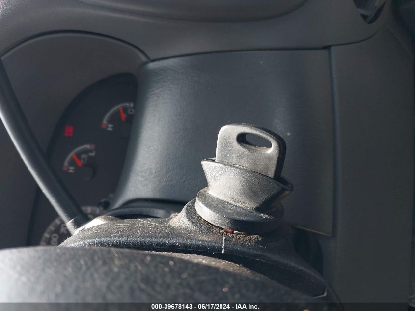 2002 Ford F-150 Lariat/Xl/Xlt VIN: 1FTRX17W62NA27339 Lot: 39678143