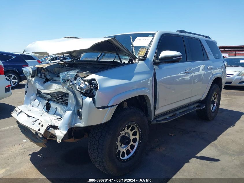 2020 Toyota 4Runner Sr5/Sr5 Premium/Venture/Limited/Night Shade/Trd Off Road/Trd Off Road Prem/Trd Pro VIN: JTEBU5JR9L5760809 Lot: 39678147