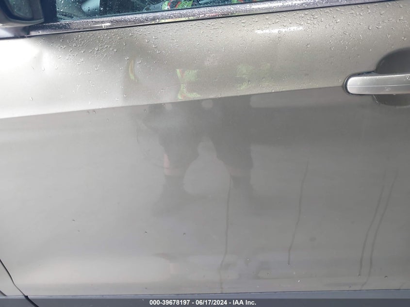 2014 Ford Escape Se VIN: 1FMCU9G95EUB48439 Lot: 39678197