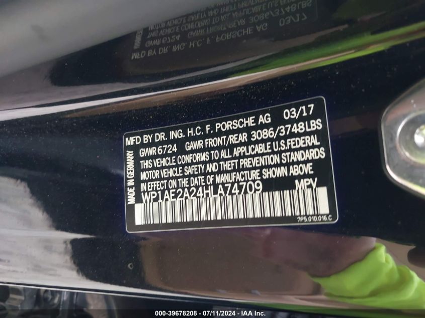 2017 Porsche Cayenne E-Hybrid S Platinum Edition VIN: WP1AE2A24HLA74709 Lot: 39678208