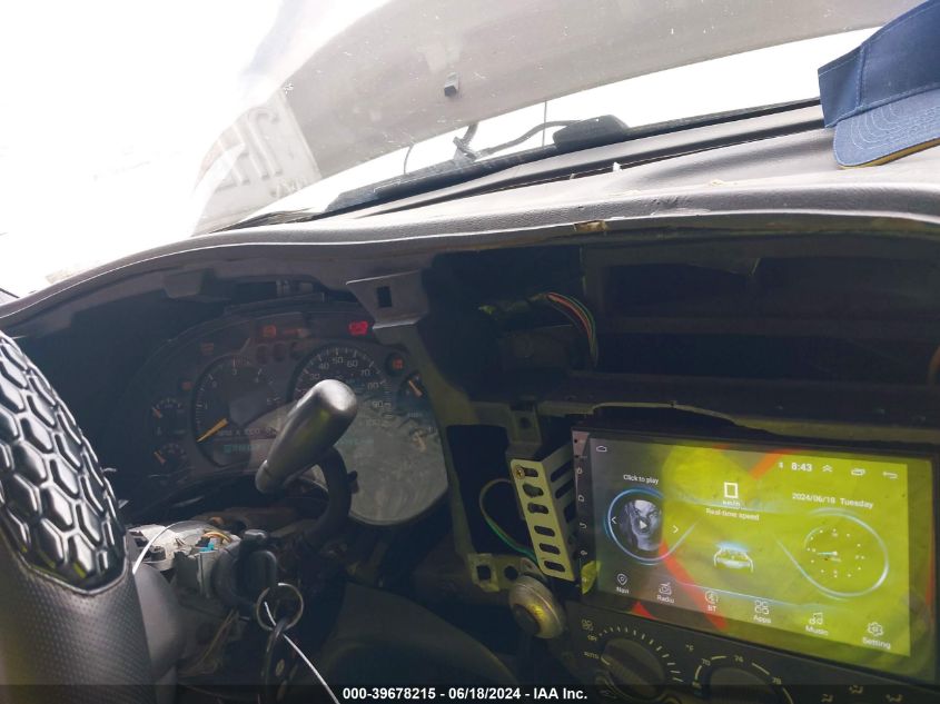 2000 Chevrolet Blazer Lt VIN: 1GNDT13W5Y2284652 Lot: 39678215