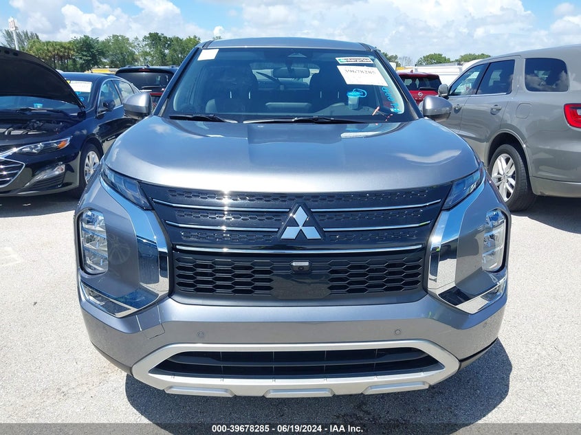 2024 Mitsubishi Outlander Se 2.5 2Wd/Se Black Edition S-Awc/Se Black Edition W/Pano Roof VIN: JA4J3VA86RZ037506 Lot: 39678285