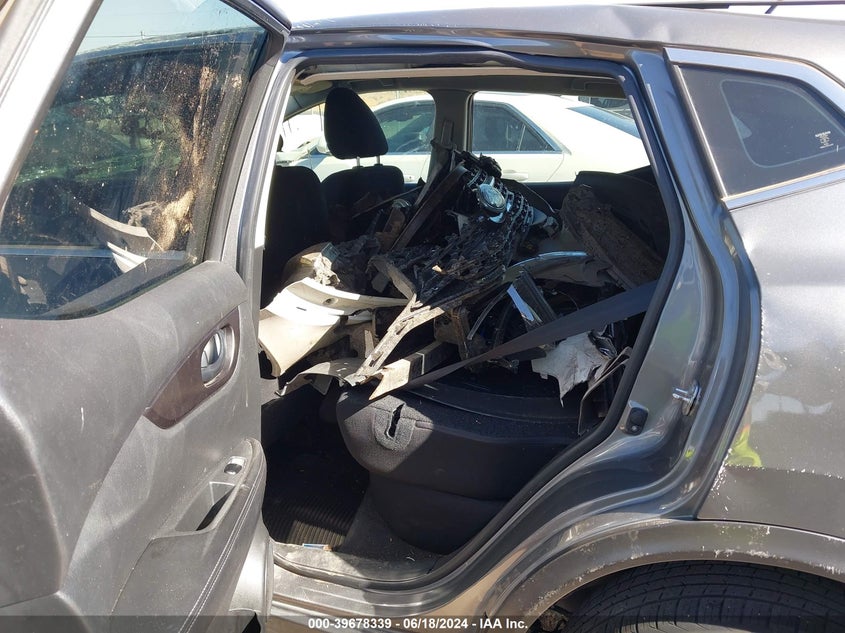 2018 Nissan Rogue Sport S VIN: JN1BJ1CPXJW186670 Lot: 39678339