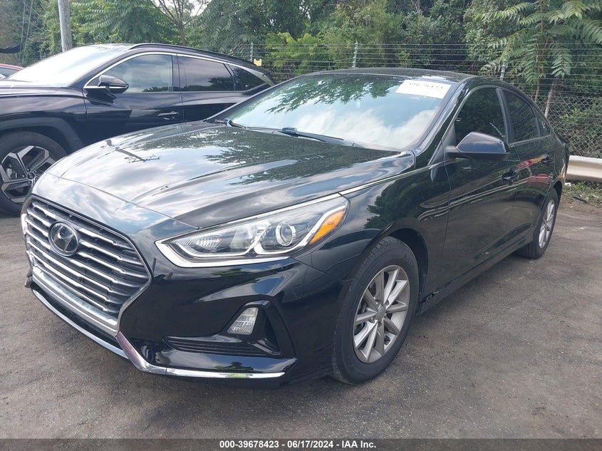 VIN 5NPE24AF7JH688416 2018 HYUNDAI SONATA SE