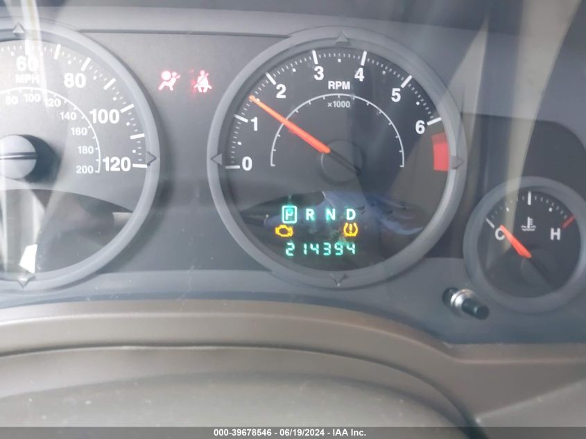 2008 Jeep Compass Sport VIN: 1J8FT47028R714174 Lot: 39678546