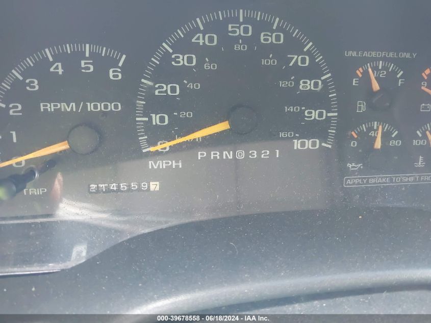 1998 Chevrolet Suburban 1500 VIN: 3GNEC16R1WG100855 Lot: 39678558