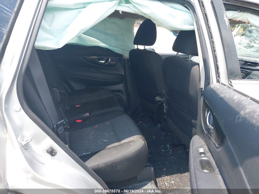 2017 Nissan Rogue Sv VIN: KNMAT2MV5HP519318 Lot: 39678570