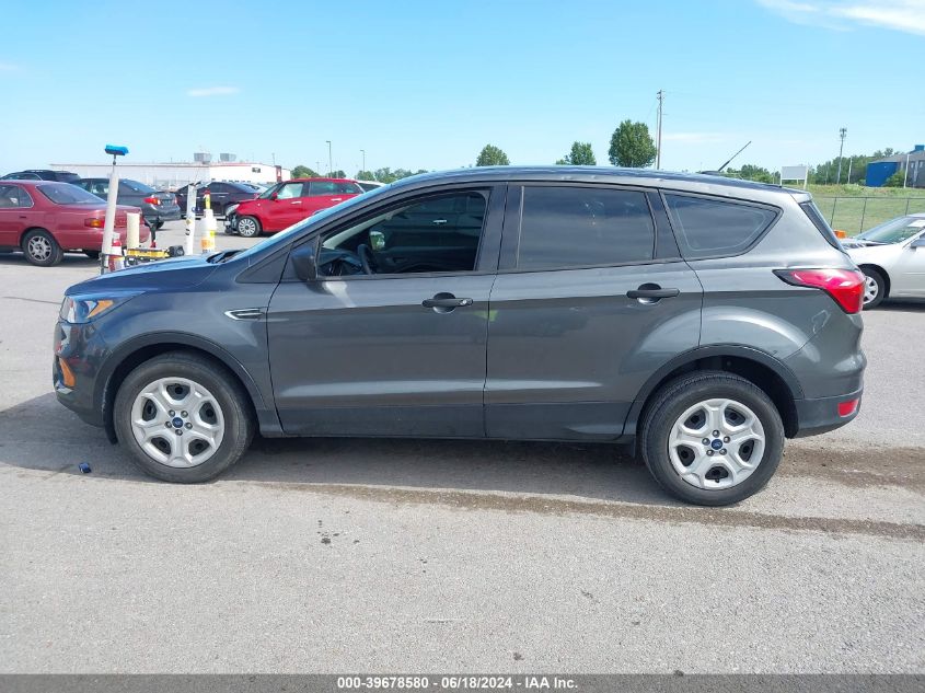 2019 Ford Escape S VIN: 1FMCU0F73KUB26916 Lot: 39678580