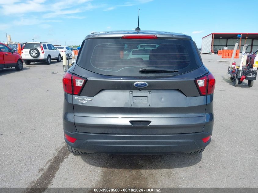 2019 Ford Escape S VIN: 1FMCU0F73KUB26916 Lot: 39678580