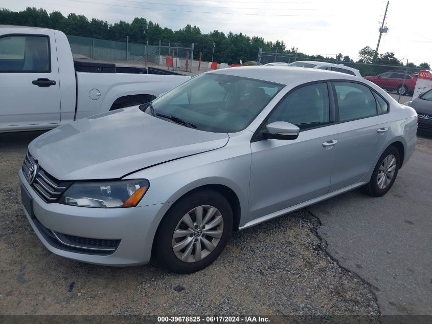 2012 Volkswagen Passat 2.5L S VIN: 1VWAH7A34CC108636 Lot: 39678825