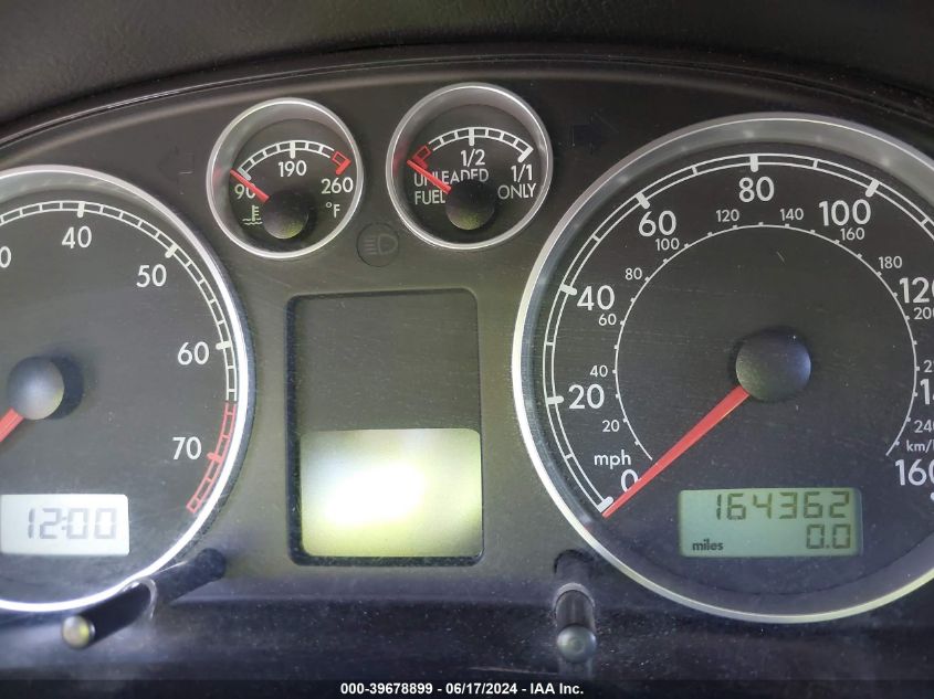 2001 Volkswagen Passat Gls V6 VIN: WVWPH63B71P088416 Lot: 39678899