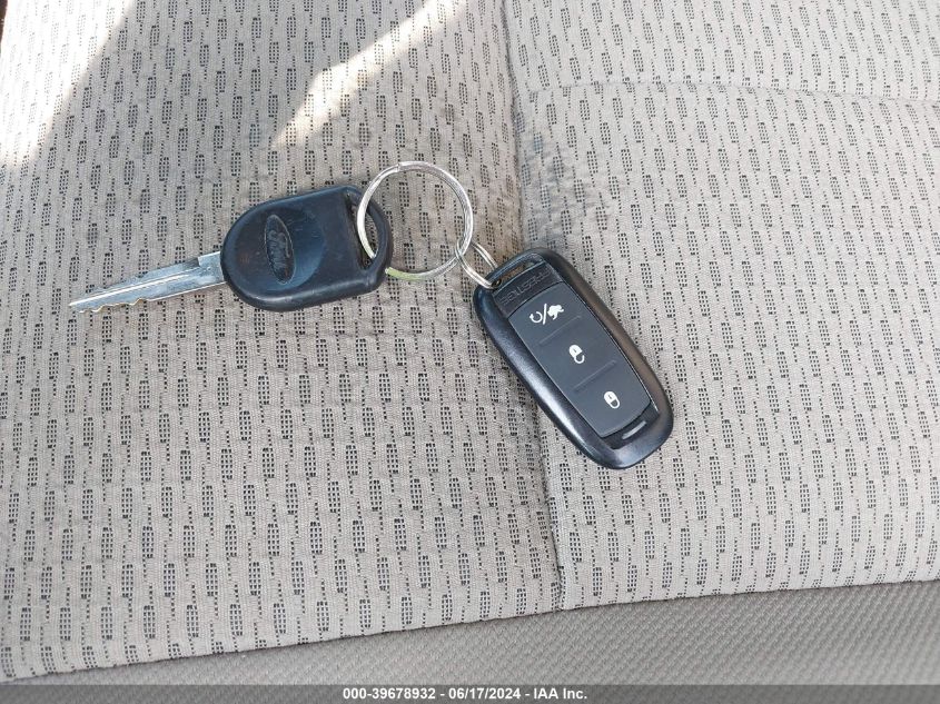 2010 Ford F-150 Xl/Xlt VIN: 1FTEW1E88AFA36154 Lot: 39678932