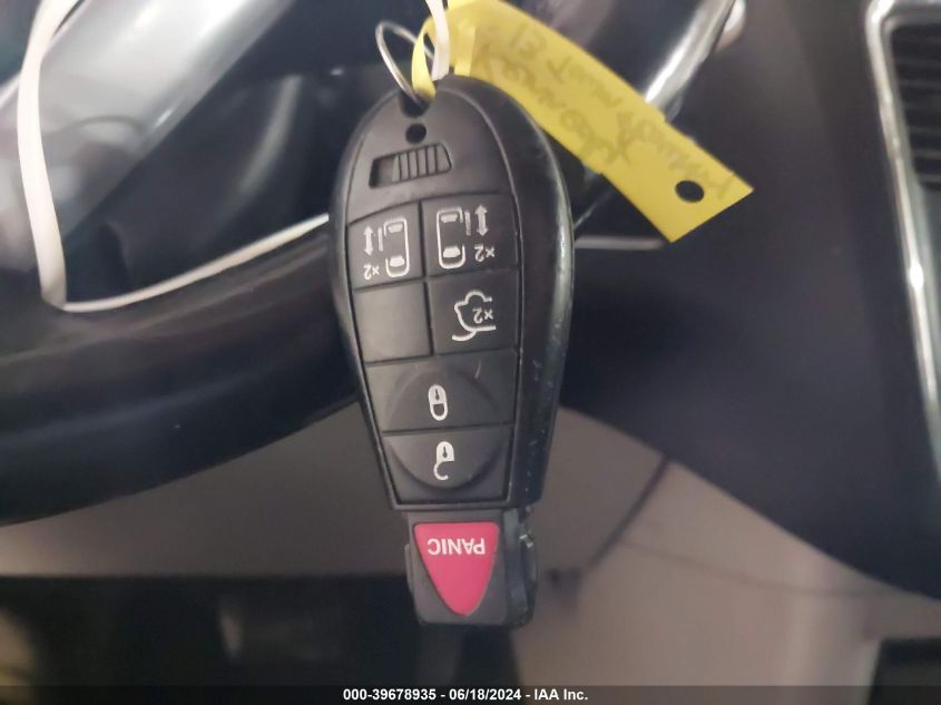 2013 Chrysler Town & Country Touring VIN: 2C4RC1BG4DR775797 Lot: 39678935