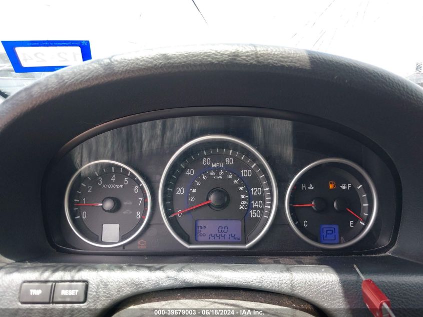 2011 Hyundai Veracruz Limited VIN: KM8NU4CC3BU144527 Lot: 39679003