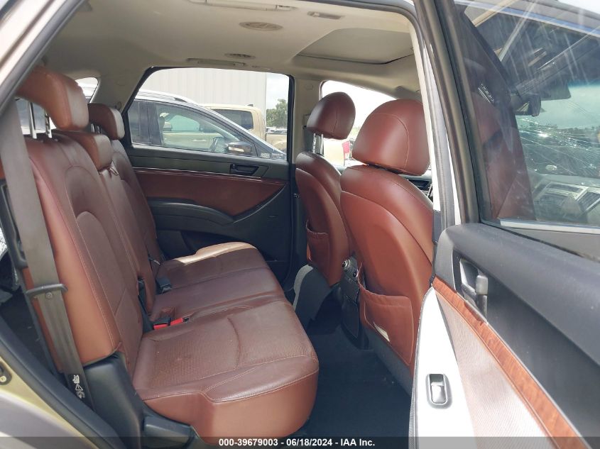 2011 Hyundai Veracruz Limited VIN: KM8NU4CC3BU144527 Lot: 39679003