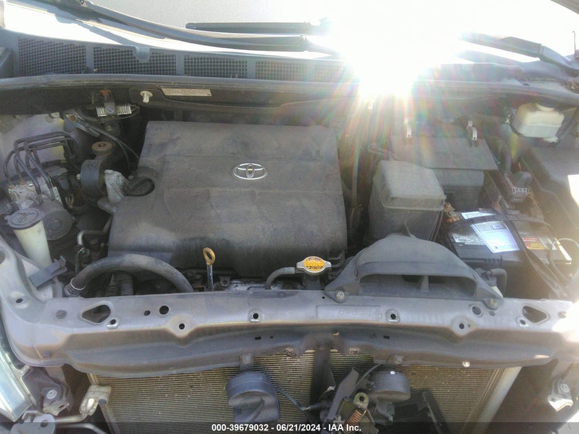 2015 Toyota Sienna Le 8 Passenger VIN: 5TDKK3DC1FS641995 Lot: 39679032