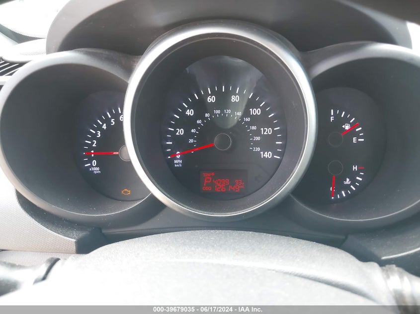 2013 Kia Soul + VIN: KNDJT2A65D7485887 Lot: 39679035