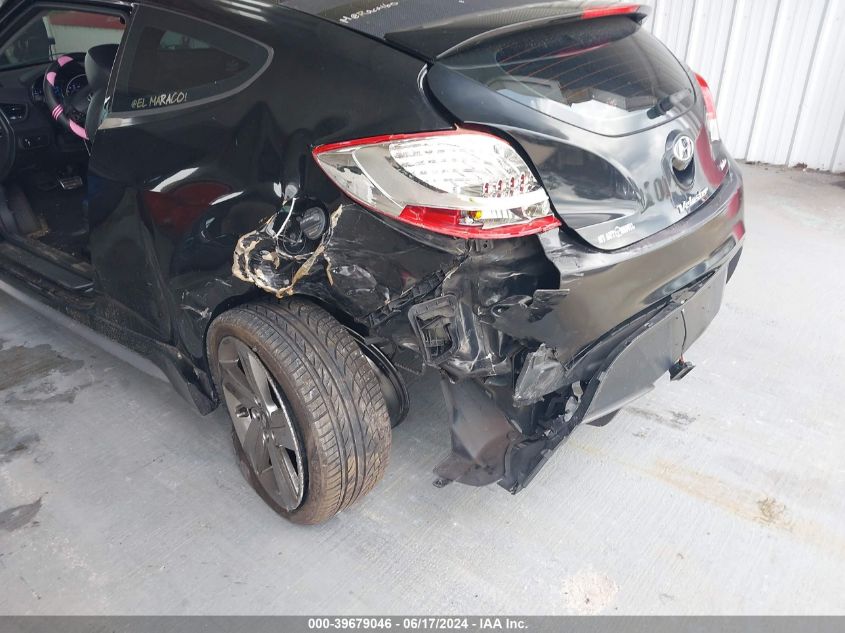 2014 Hyundai Veloster Turbo W/Blue VIN: KMHTC6AE7EU183166 Lot: 39679046