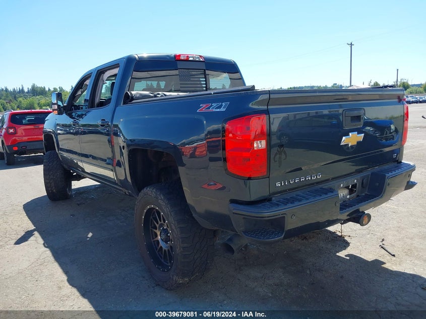 2017 CHEVROLET SILVERADO 1500 2LT VIN: 3GCUKREC3HG273136