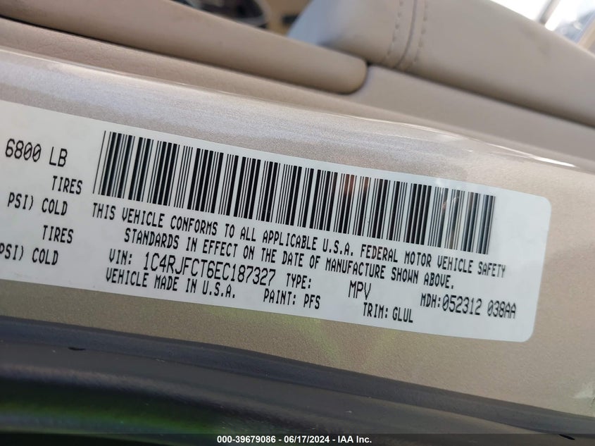 2014 Jeep Grand Cherokee Overland VIN: 1C4RJFCT6EC187327 Lot: 39679086