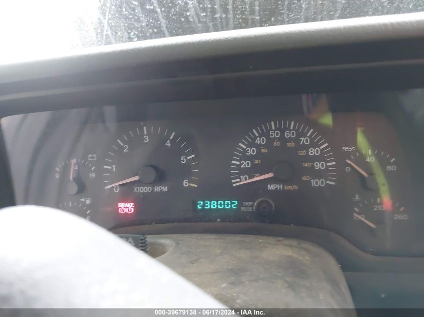 2000 Jeep Cherokee Sport VIN: 1J4FF48S4YL216864 Lot: 39679138