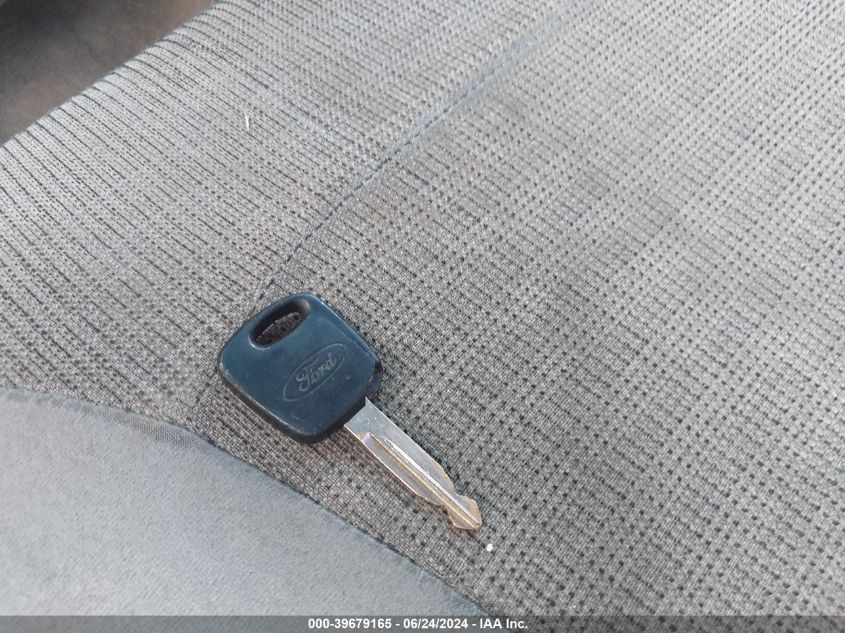 1999 Ford F-150 Lariat/Work Series/Xl/Xlt VIN: 1FTRF17W7XKB91601 Lot: 39679165