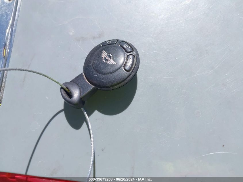 2008 Mini Cooper Clubman VIN: WMWML33568TJ47111 Lot: 39679208