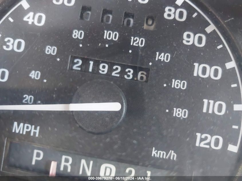 2000 Ford Ranger Xl/Xlt VIN: 1FTYR10C4YTB30382 Lot: 39679270