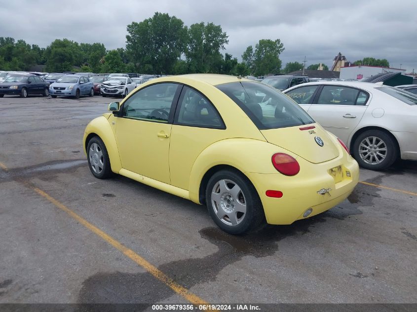 2000 Volkswagen New Beetle Gls VIN: 3VWCA21C9YM403737 Lot: 39679356