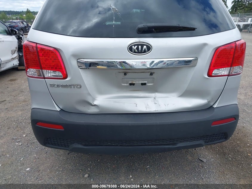 2011 Kia Sorento Lx VIN: 5XYKT3A11BG120315 Lot: 39679388