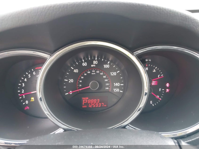 2011 Kia Sorento Lx VIN: 5XYKT3A11BG120315 Lot: 39679388